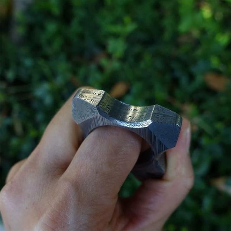 Damascus Pattern Knuckle Duster EDC Tool