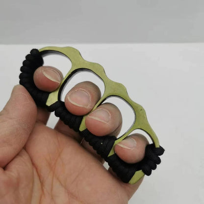 Knuckle Duster Defender - Four-Finger Buckle