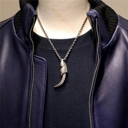 Carved Claw Pendant Necklace Self Defense EDC Tool Backpack Decoration