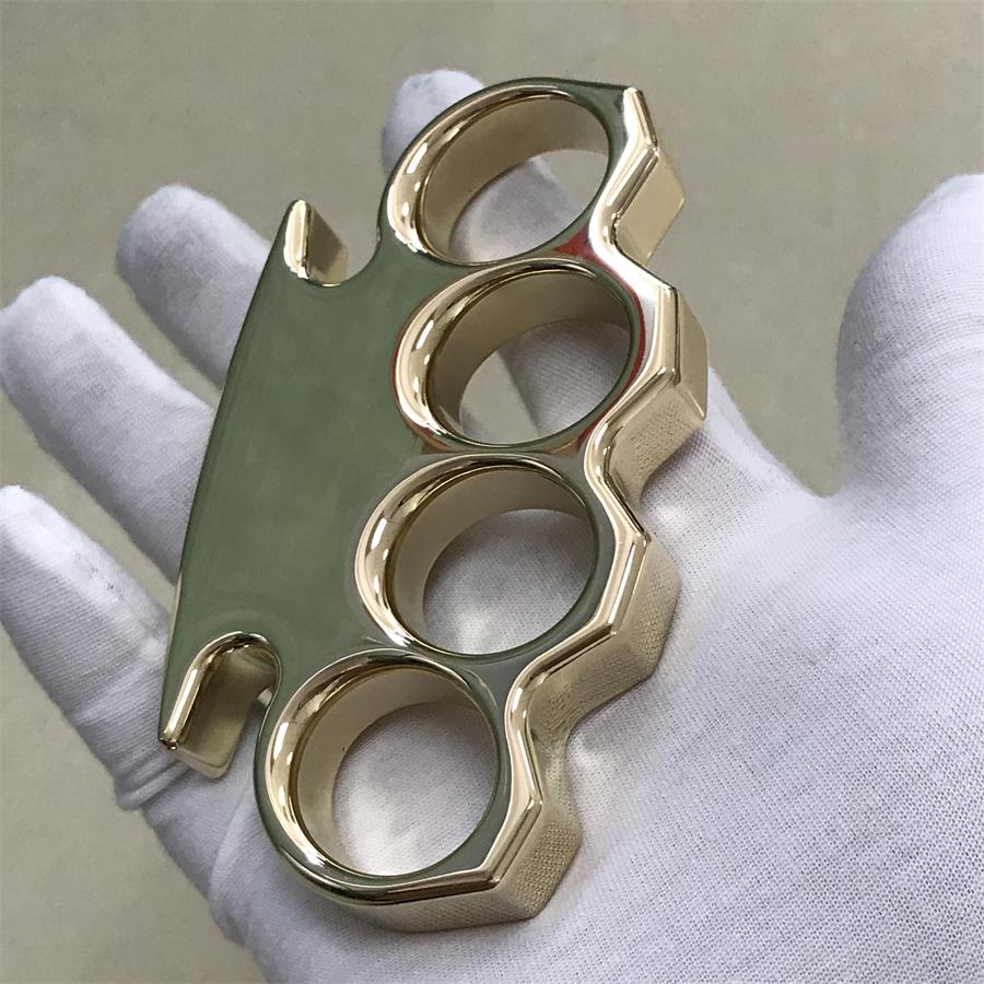 Classic Style Mirror Polished Brass Knuckle Duster