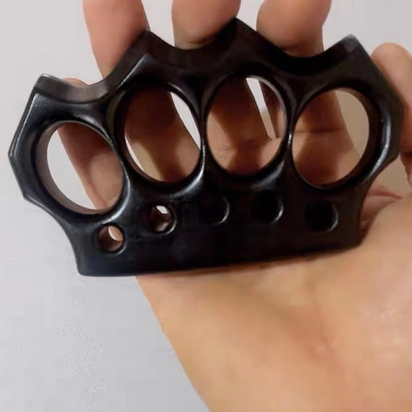 StiffGuard: Knuckle Duster & Window Breaker