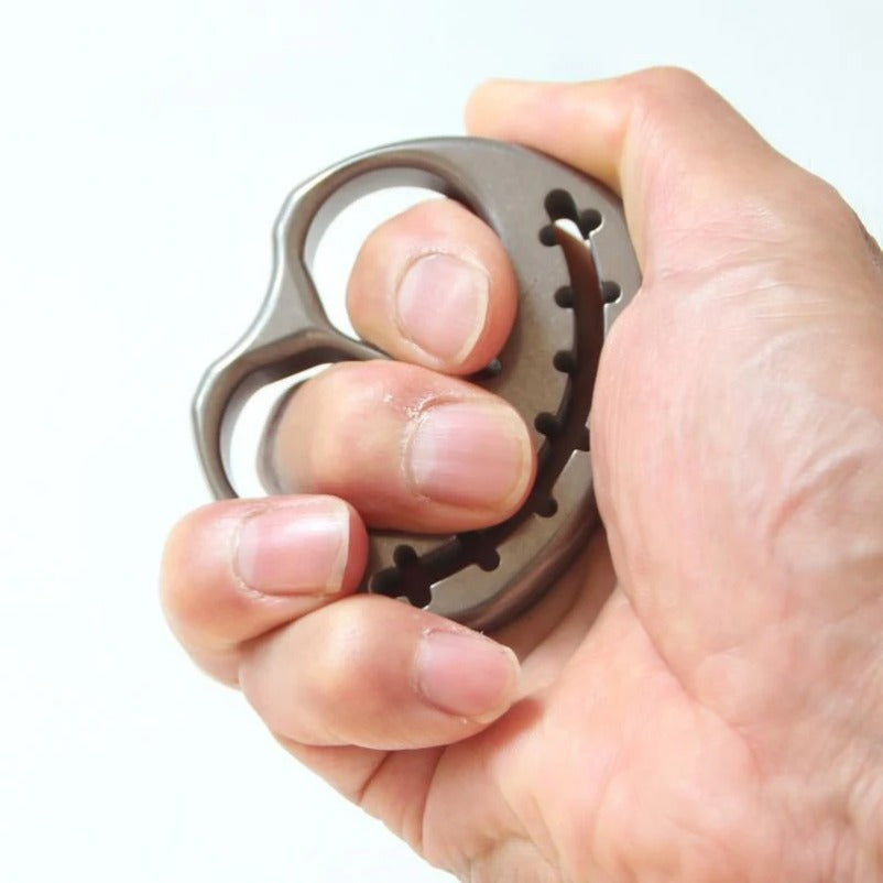 TC4 Titanium Solid Pumpkin Knuckle Duster - Self-Defense Tool