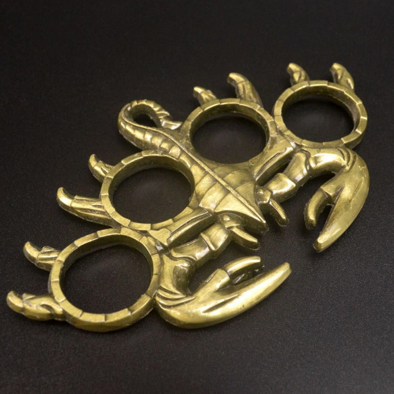 Small Scorpion Knuckle Duster - Four-Finger Defender