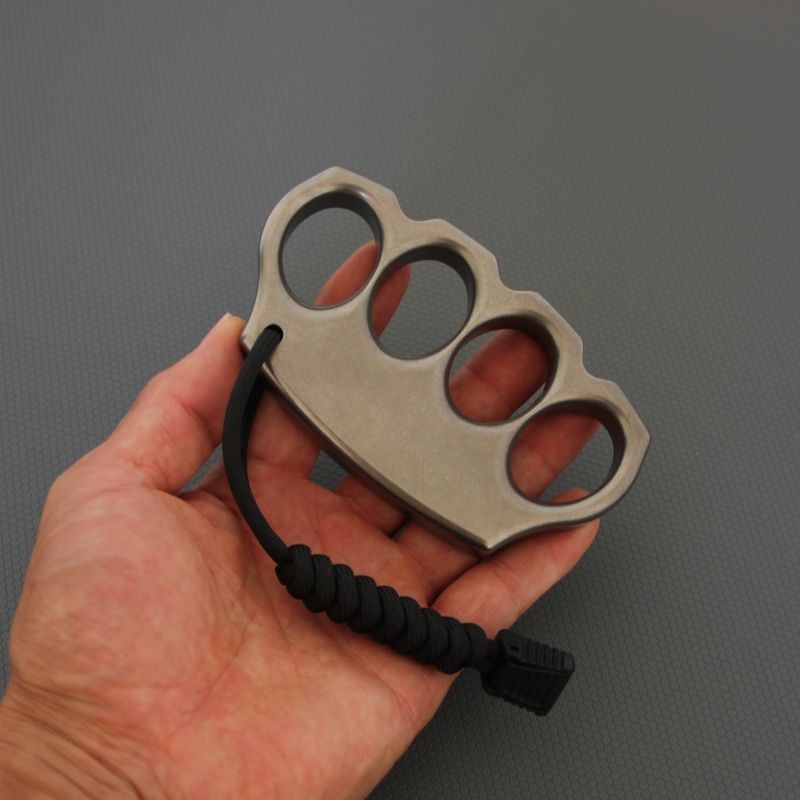 Classic Titanium Knuckle Duster