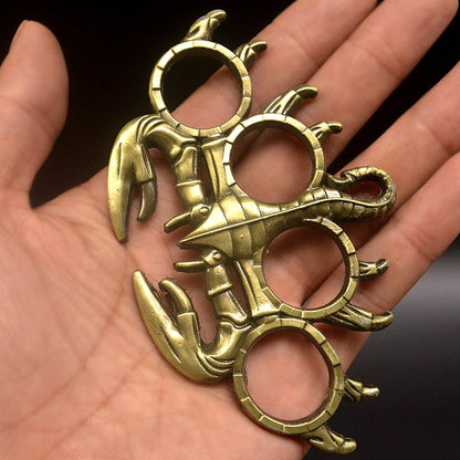 Small Scorpion Knuckle Duster - Four-Finger Defender