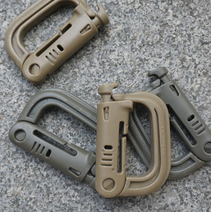 Tactical MOLLE D-Clip: Adventure Gear Attach