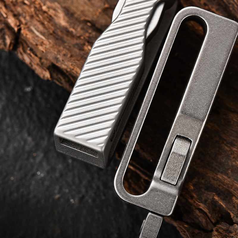 Titan Gentry Buckle: Portable Premium Belt Clip