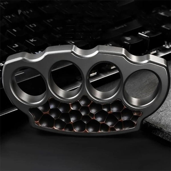 Titan Knuckle Duster Grip Tool